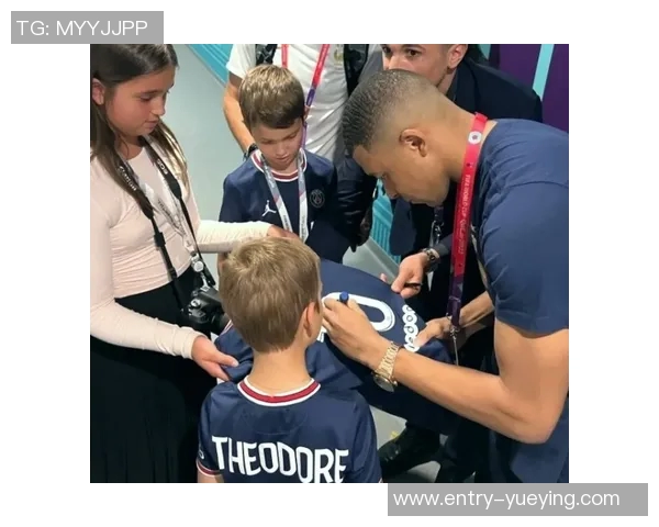 姆巴佩正式抵达沙特社交媒体发文问候粉丝并手动定位